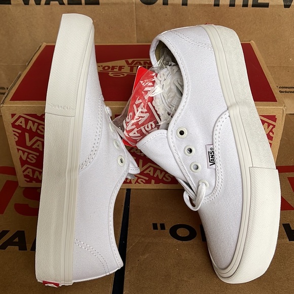 Vans Authentic Pro True White/True White WMNS - Picture 12 of 16
